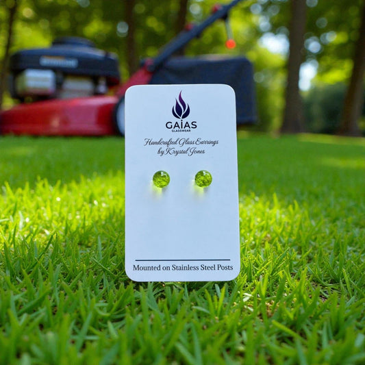 Say Goodbye to Green Earlobes: Why Glass & Stainless Steel are Best for Kids' Sensitive Ears