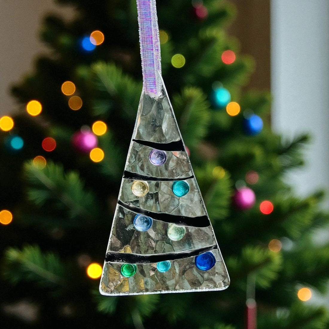 Start a Christmas Keepsake Tradition: One Ornament, One Year, One Memory