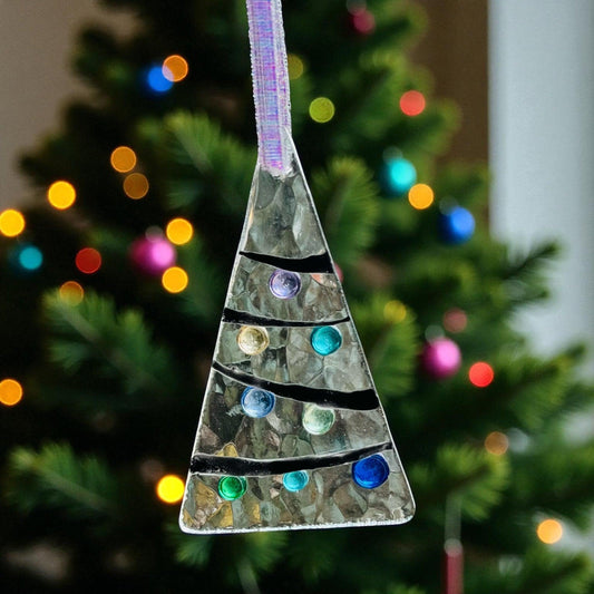 Start a Christmas Keepsake Tradition: One Ornament, One Year, One Memory