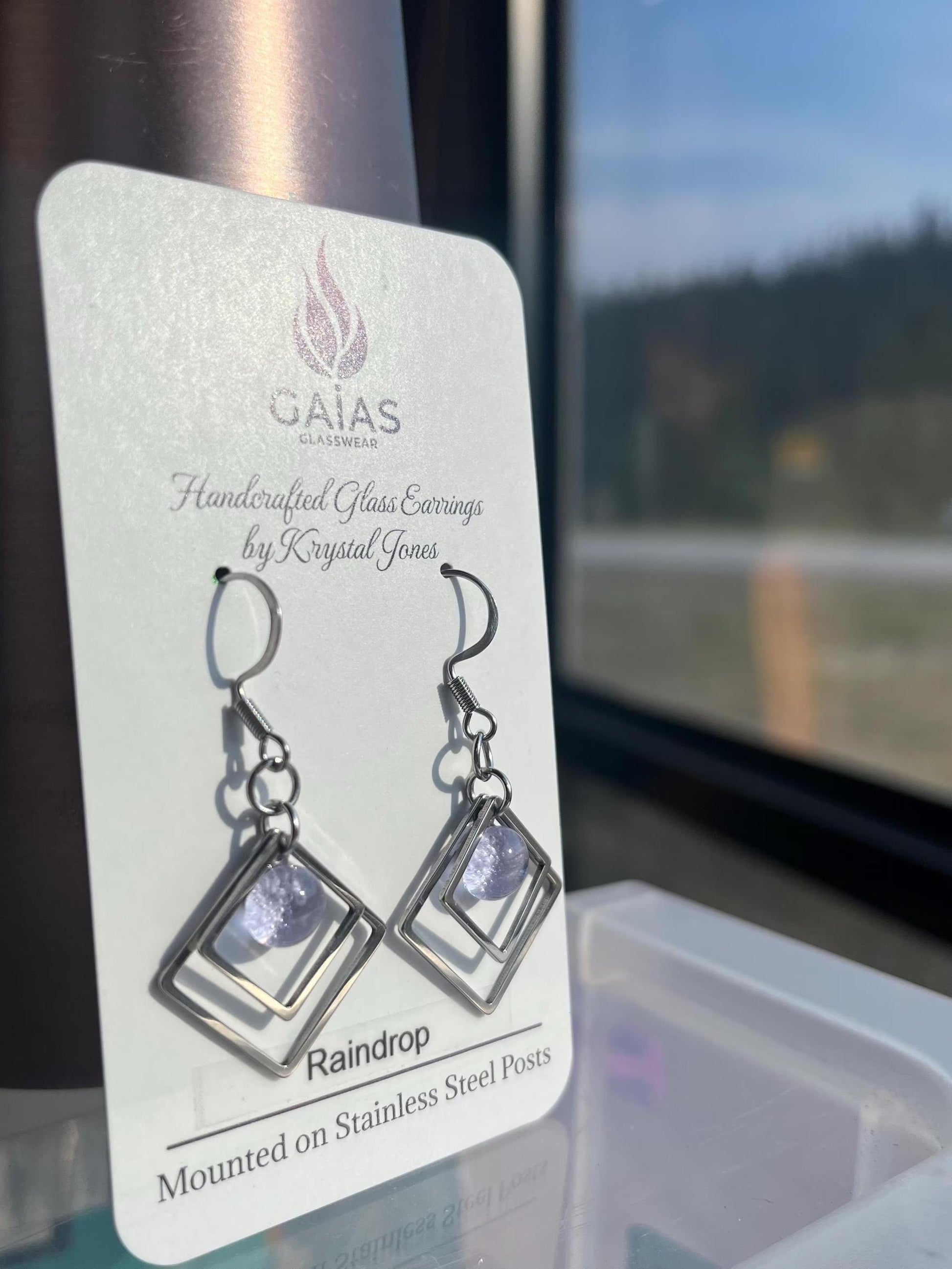 Raindrop | Geometric Fused Glass Earring