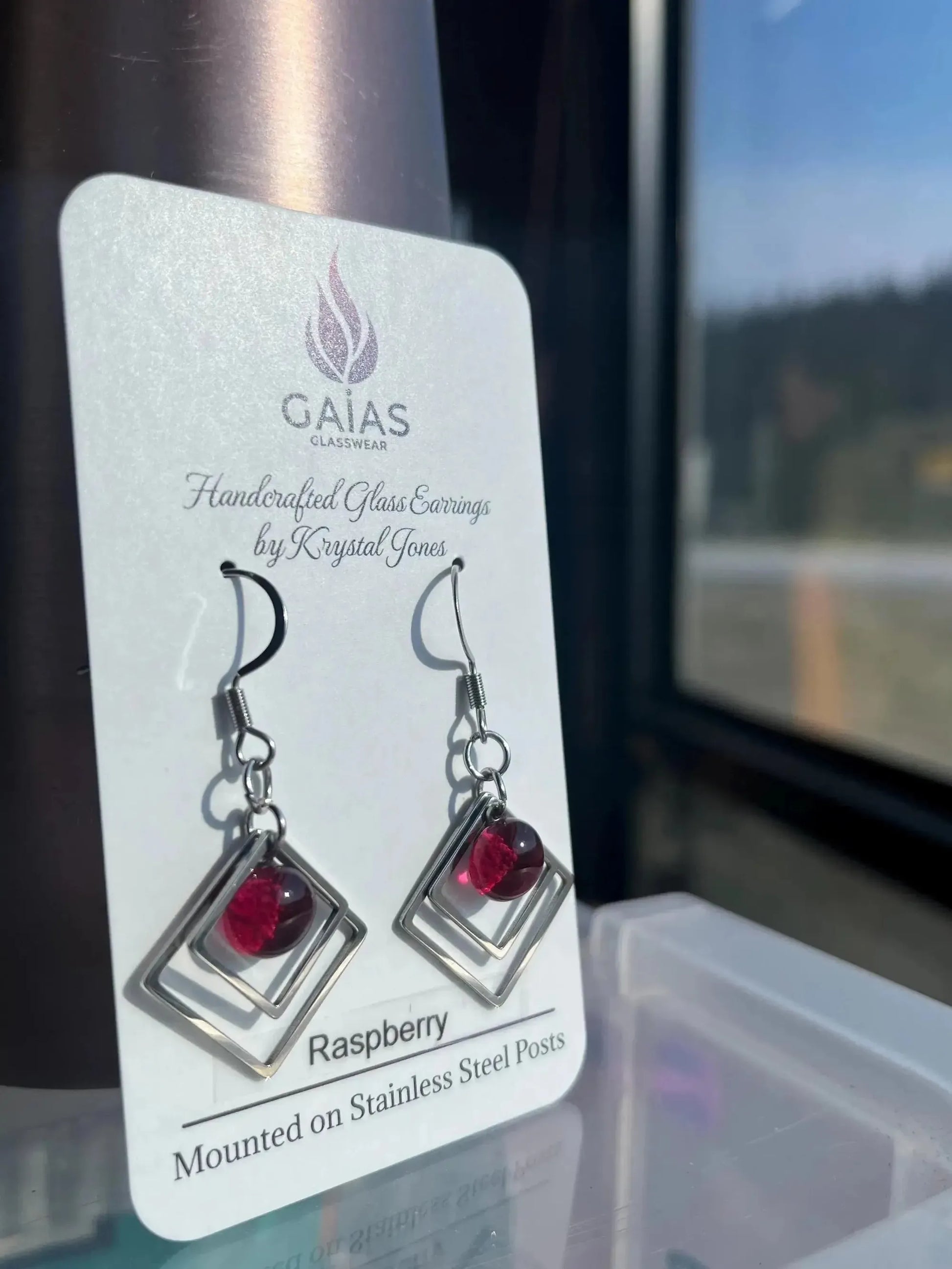 Raspberry | Geometric Fused Glass Earring